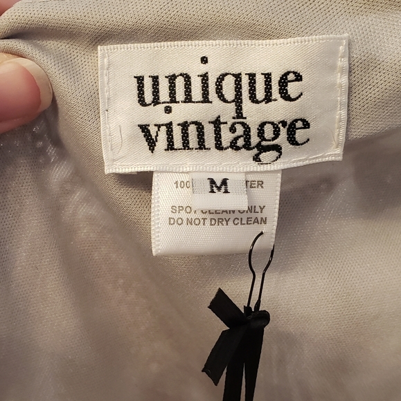 NWT!!! Unique Vintage Silver 1920s Flapper Dress - Picture 7 of 11